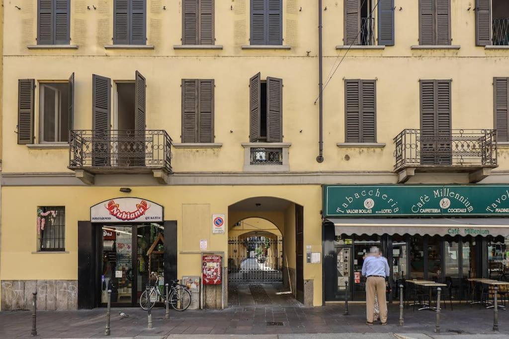 Cozy Loft Navigli, Close To Duomo And Bocconi - Italy Flat Vacation Milán Exterior foto